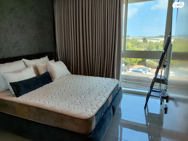 דירה, נאות גולף, נאות גולף, קיסריה