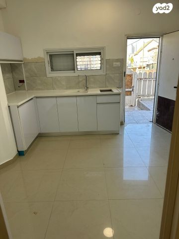 דירת גן, שכונה א', באר שבע