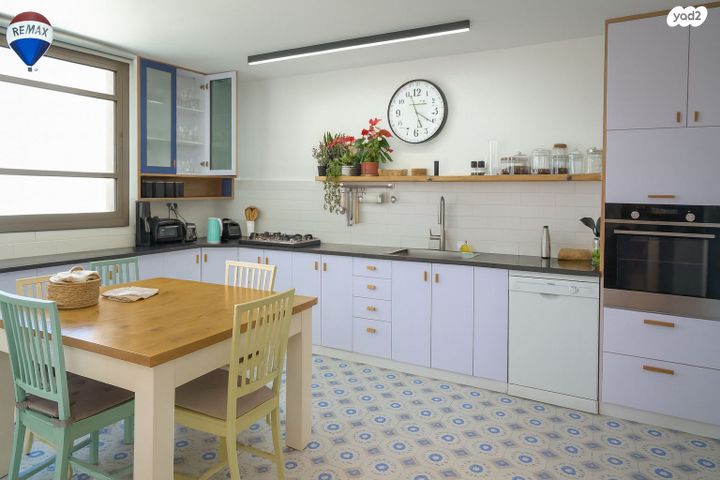 גג/ פנטהאוז, מלחמת ששת הימים, מרכז העיר, חדרה