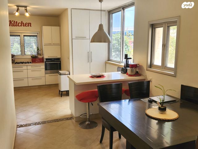 דירה, העצמאות 10, מרכז, הרצליה