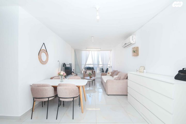 אברהם שפירא 