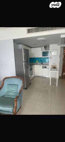 דירה, דוד אלעזר 10, חוף הכרמל, חיפה