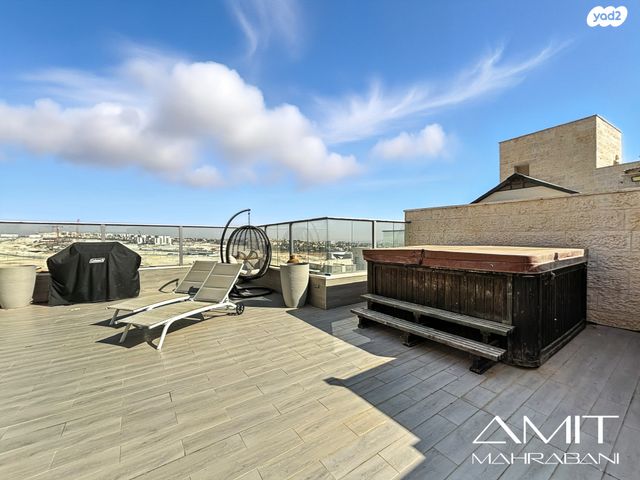 גג/ פנטהאוז, נחום שריג, רמות הרכס, באר שבע