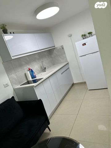 דירת גן, שכונה א', באר שבע