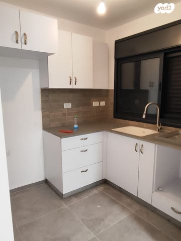 בית פרטי/ קוטג', אדם - גבע בנימין