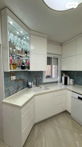 דירה, אור יהודה