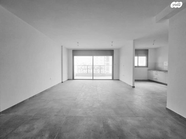 דירה, משה רינת, קרית רבין, חולון