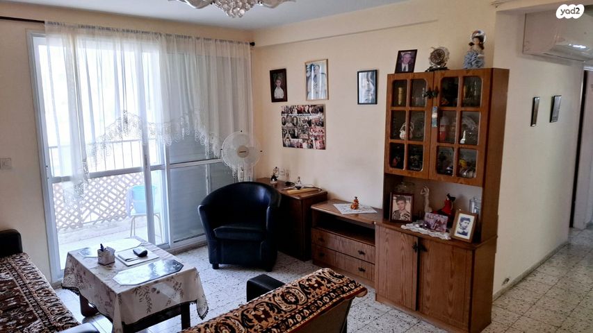 הרברט סמואל 100