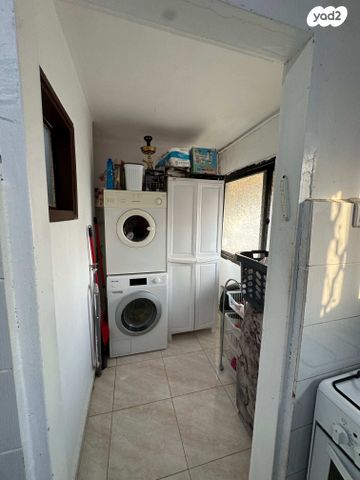 דירה, חב"ד, קרית מלאכי