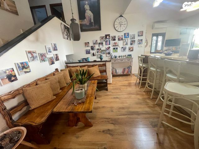 בית פרטי/ קוטג', בית אריה / עופרים