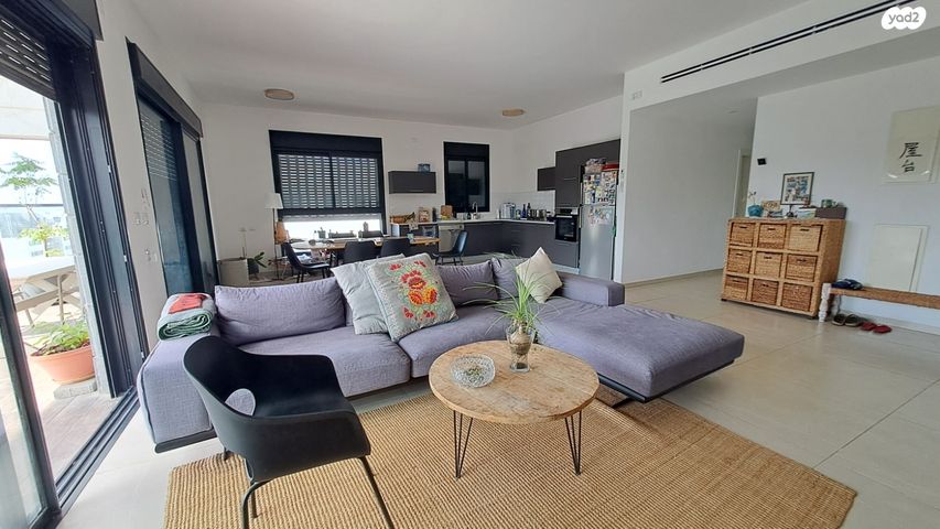 גג/ פנטהאוז, אור ים, אור עקיבא