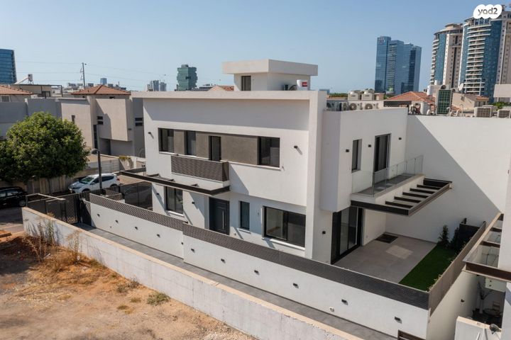 בית פרטי/ קוטג', נווה עוז, פתח תקווה