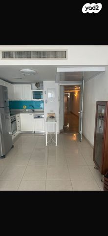 דירה, דוד אלעזר 10, חוף הכרמל, חיפה