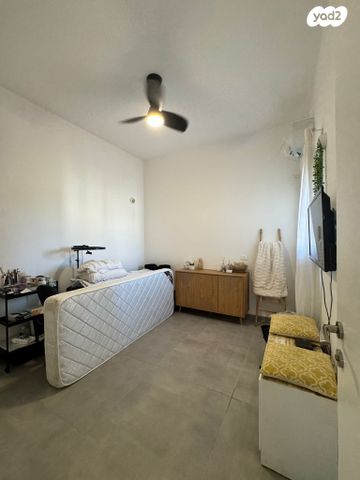 דירה, הנרייטה סולד, הדר, רמת השרון