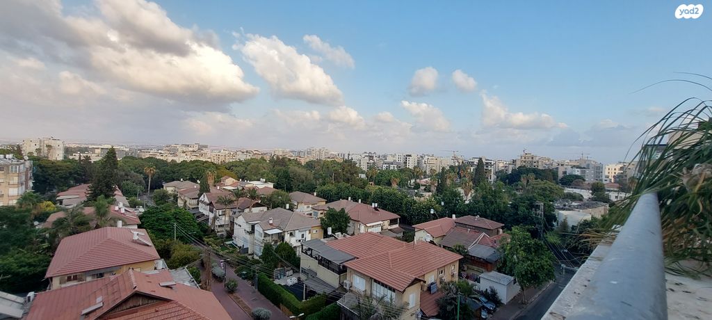 גג/ פנטהאוז, חנה סנש, המרכז השקט / מרכז העיר, פתח תקווה