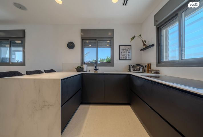 גג/ פנטהאוז, יחד  6, בצוותא, חריש