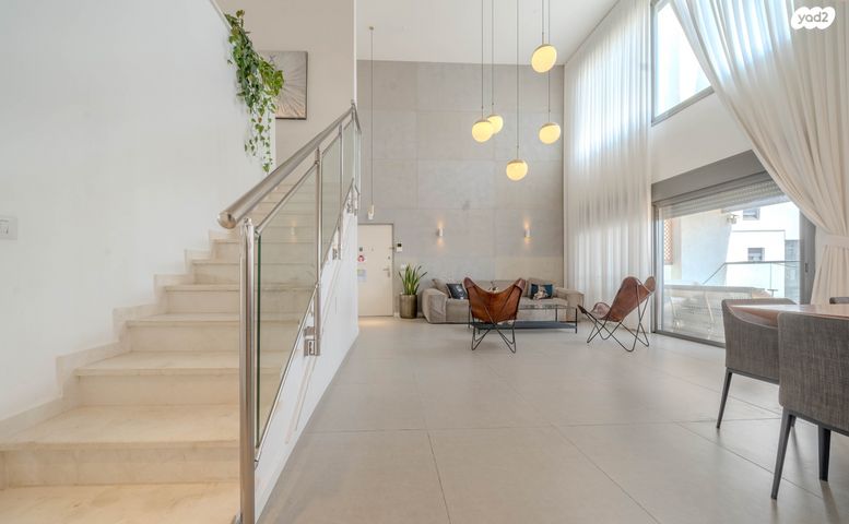 גג/ פנטהאוז, יחד  6, בצוותא, חריש