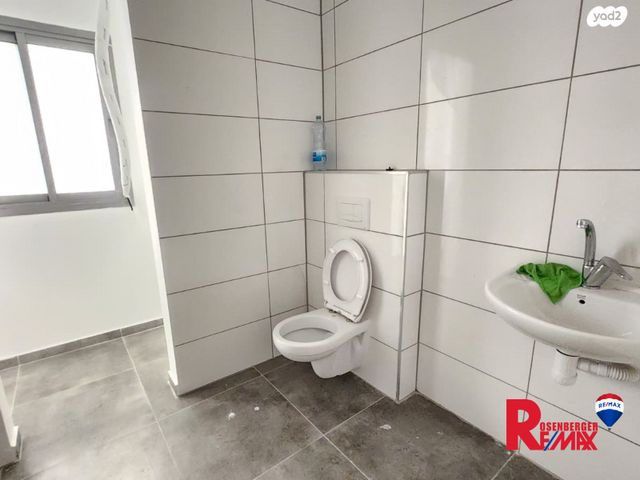 דירה, הנוטרים 7, אגרובנק, חולון