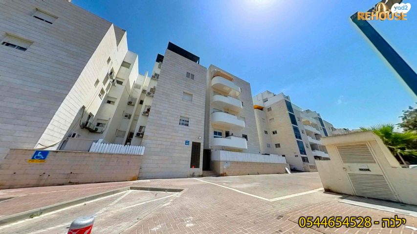 שדרות רוטשילד 44