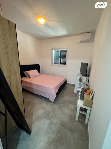 דירה, הרצליה