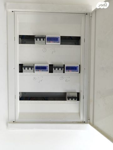 בית פרטי/ קוטג', אדם - גבע בנימין