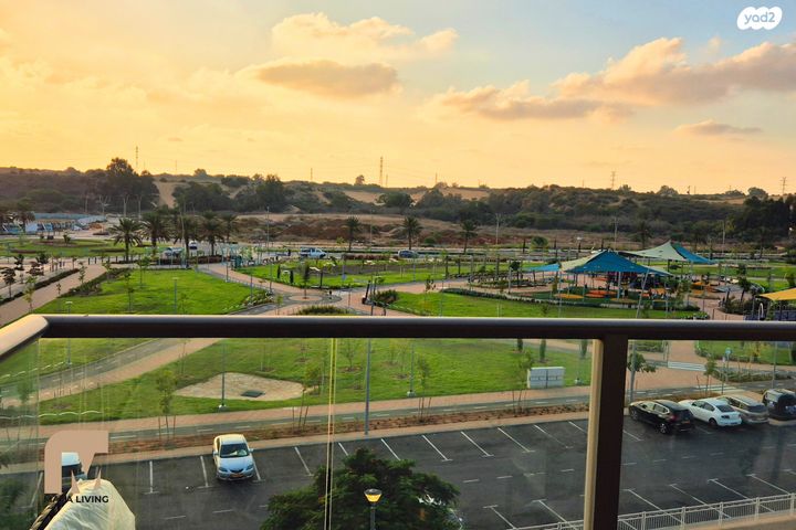 דירה, יהודה הלוי, נאות שמיר, יבנה