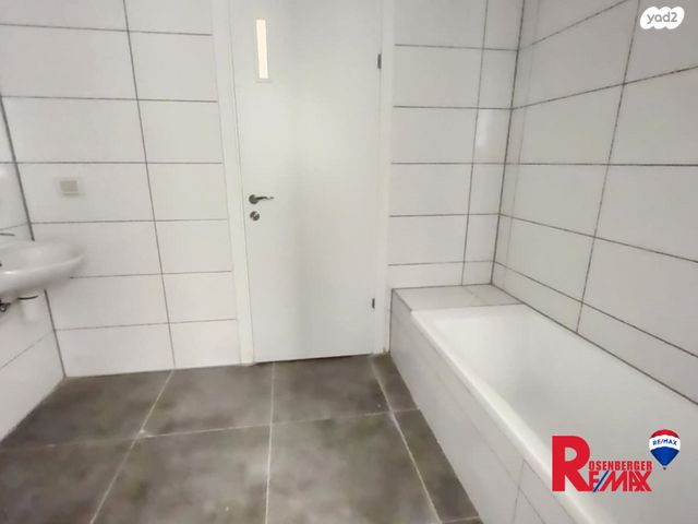 דירה, הנוטרים 7, אגרובנק, חולון