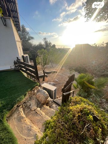 בית פרטי/ קוטג', בית אריה / עופרים