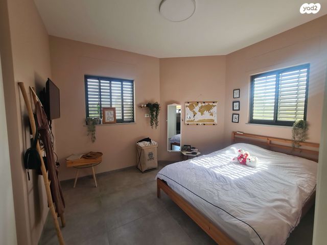 בית פרטי/ קוטג', מרכז פרדס חנה, פרדס חנה כרכור