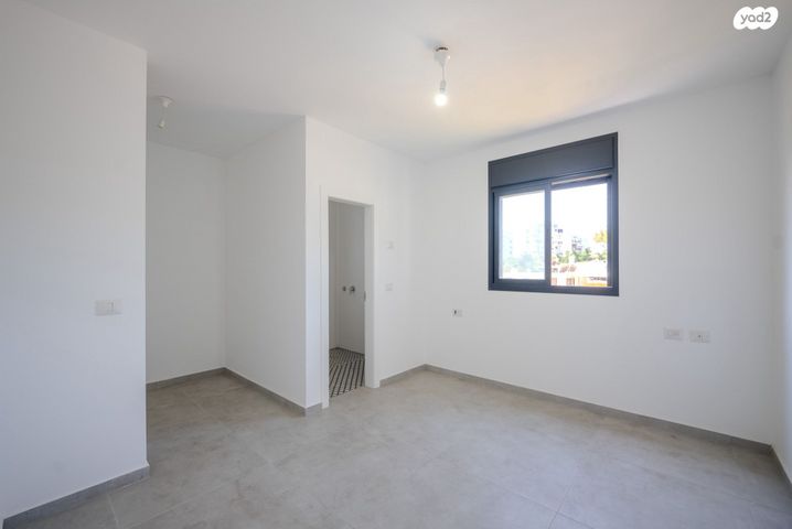 דירה, הרב יוסף צוברי 18, תל אביב יפו