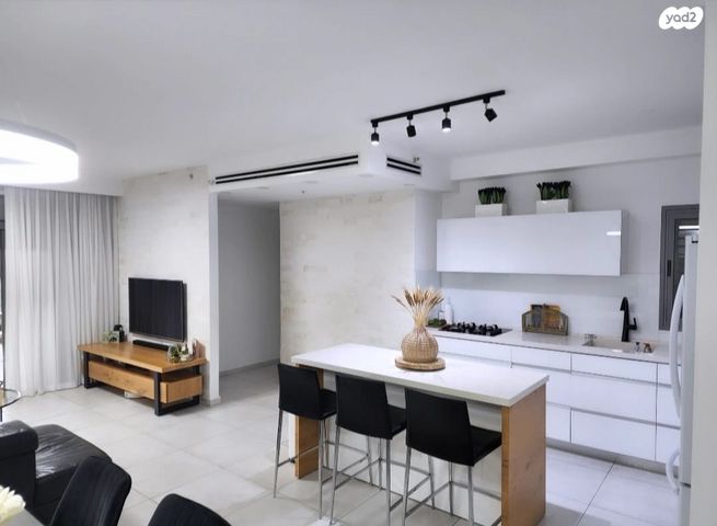 דירה, דקר 21, גני יער, לוד