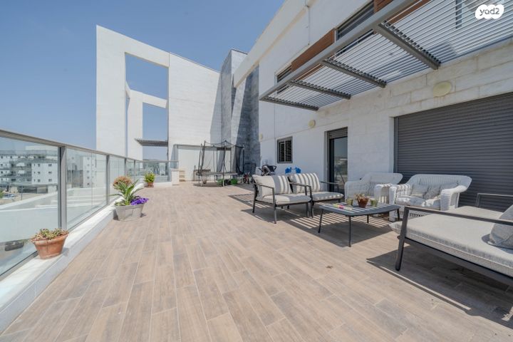 גג/ פנטהאוז, יחד  6, בצוותא, חריש