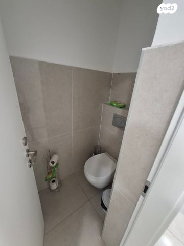 דירת גן, הרב אבו חצירא, רובע ג', אשדוד