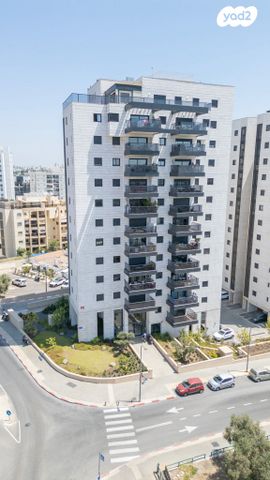 דירה, הרב יוסף צוברי 18, תל אביב יפו