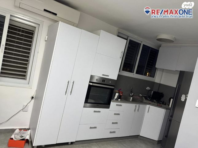 דירה, כפר סבא