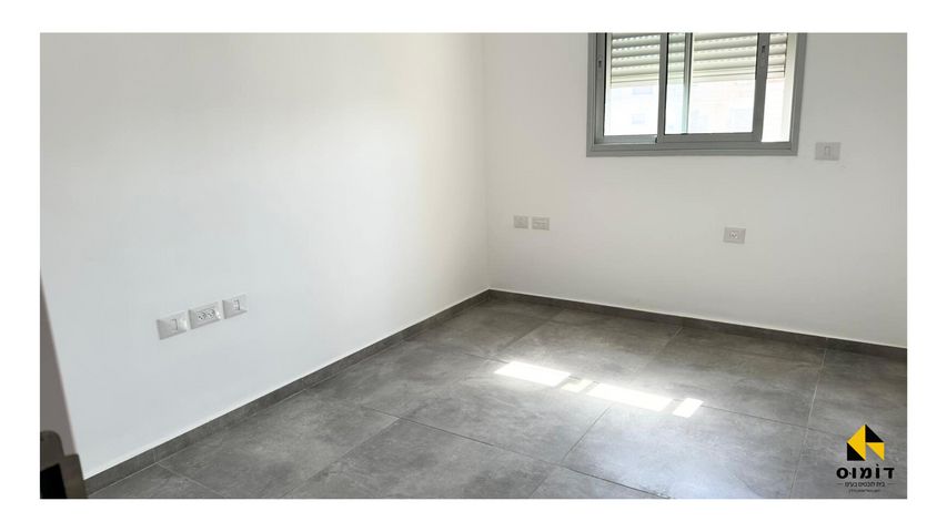 דירה, חזון אי"ש, רחובות הצעירה, רחובות