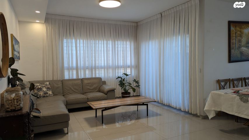 גג/ פנטהאוז, דובב מישרים / רמת בית שמש ד-1, בית שמש