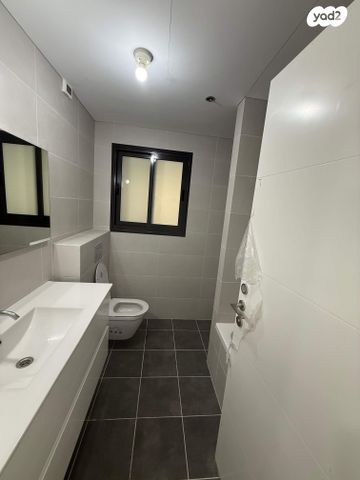 דירת גן, תל אביב יפו