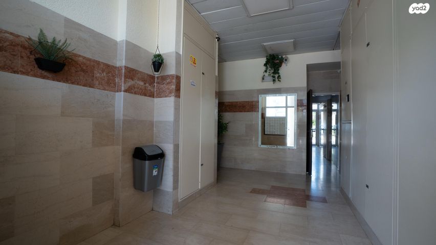 דירה, שדרות יוהנה ז'בוטינסקי, נווה זאב, נאות אילן, באר שבע