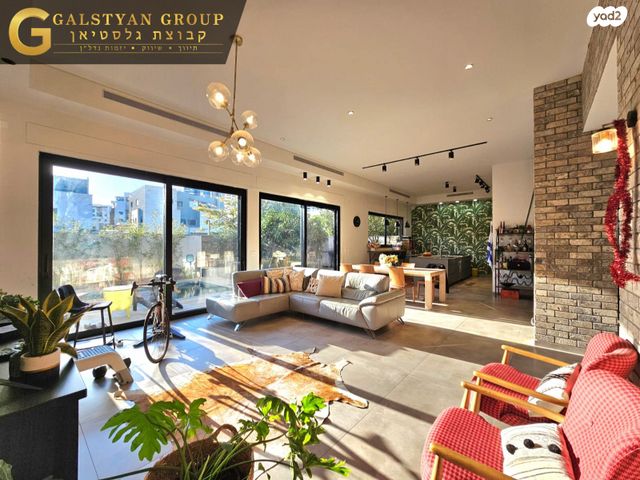 בית פרטי/ קוטג', הזכוכית, בית אליעזר, חדרה