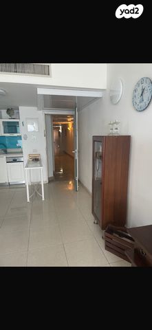 דירה, דוד אלעזר 10, חוף הכרמל, חיפה