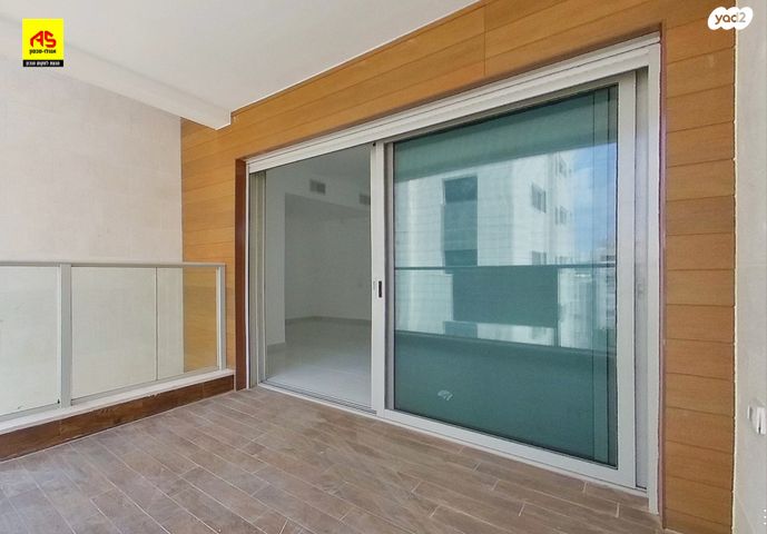 דירה, ז'בוטינסקי, רעננה