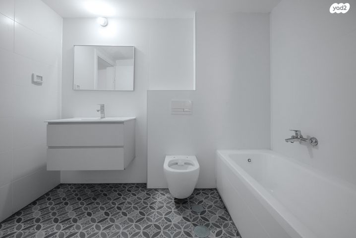 דירה, הרב יוסף צוברי 18, תל אביב יפו