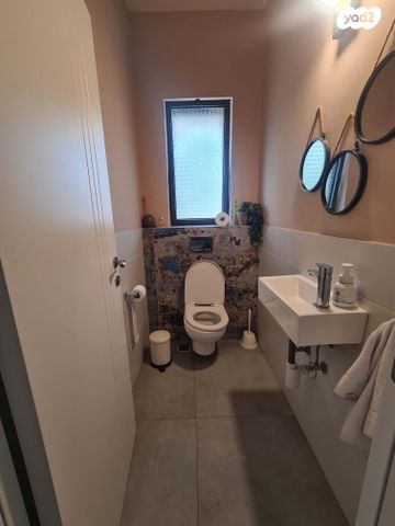 בית פרטי/ קוטג', מרכז פרדס חנה, פרדס חנה כרכור