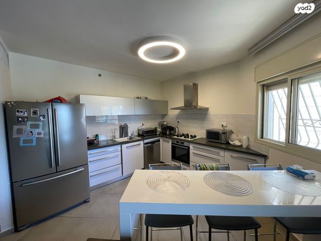 דירה, מבצע דקל, נווה גן, פתח תקווה