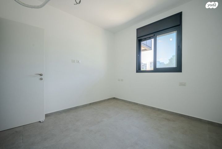 דירה, הרב יוסף צוברי 18, תל אביב יפו