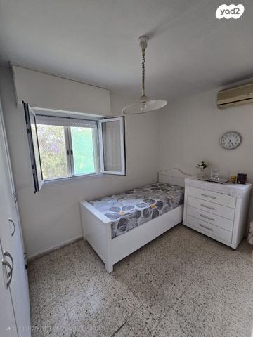 דירה, רחבת יפתח הגלעדי, מלכי ישראל, קרית גת