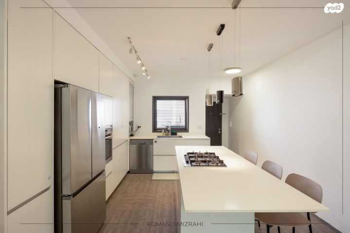 דירה, הרב הרצוג, תל גנים, גבעתיים