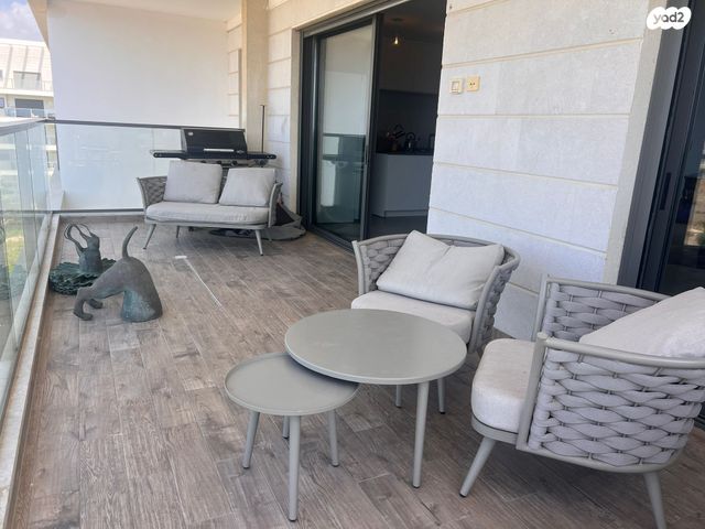 דירה, דוגית, אכזיב, נהריה