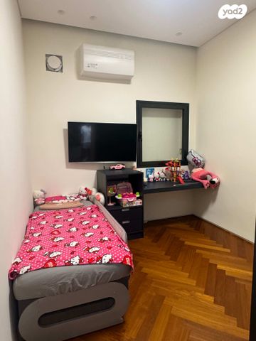 גג/ פנטהאוז, יצחק שדה, דרום מערב ותיק, בת ים